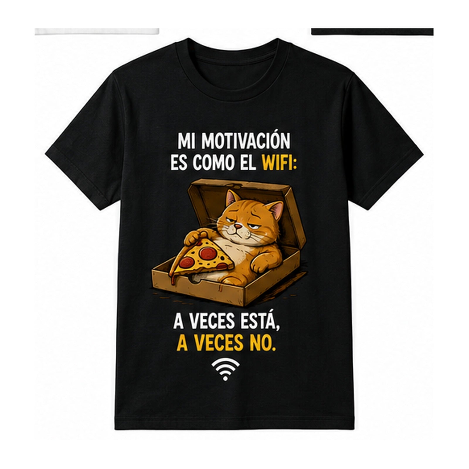 T-shirt nera con gatto nel cartone della pizza e scritta Mi motivación es como el wifi