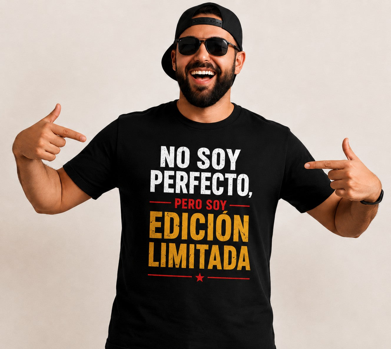 Uomo con maglietta No soy perfecto, pero soy edición limitada